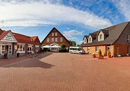 Hotel Zur Linde 3*