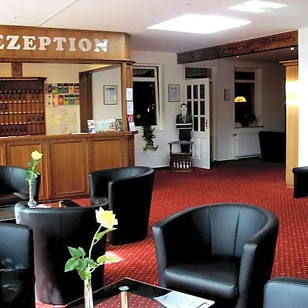 Hotel Zur Linde 3*